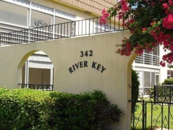 342 Southwind Drive, Unit 223, North Palm Beach, FL 33408