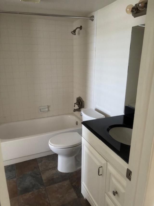 342 Southwind Drive, Unit 223, North Palm Beach, FL 33408 Photo