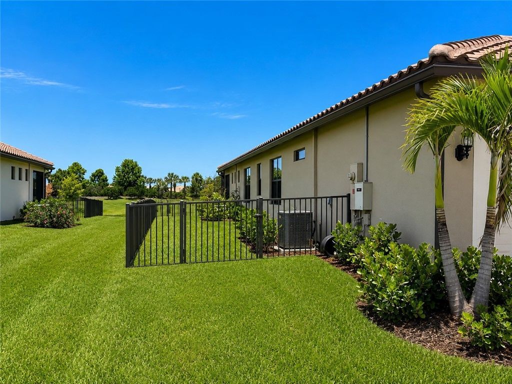 4103 Silver Maple Way, Vero Beach, FL 32967 Photo