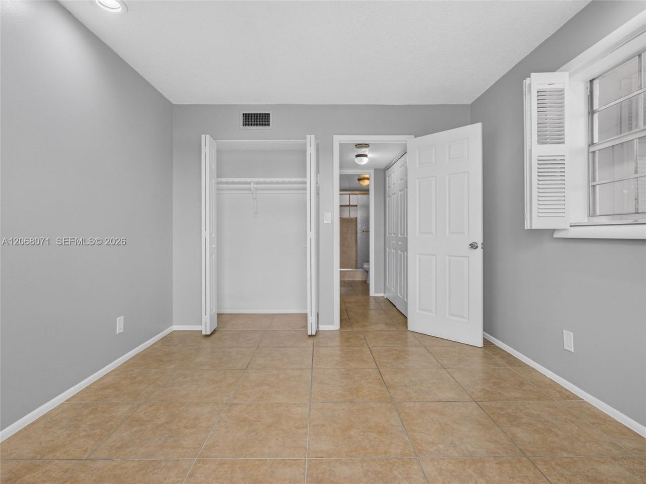 4140 NW 44th Ave , Unit 408, Lauderdale Lakes, FL 33319 Photo
