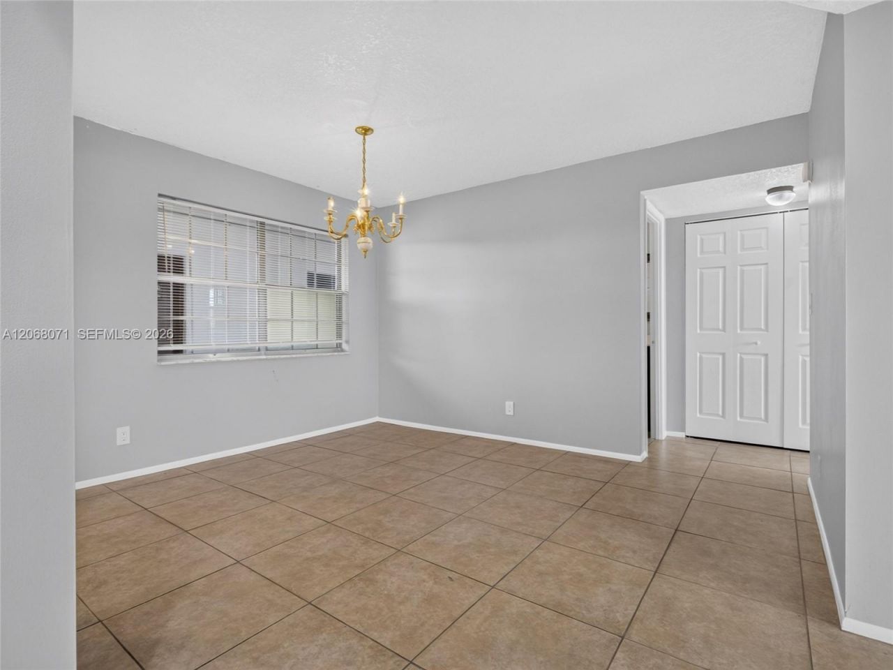 4140 NW 44th Ave , Unit 408, Lauderdale Lakes, FL 33319 Photo