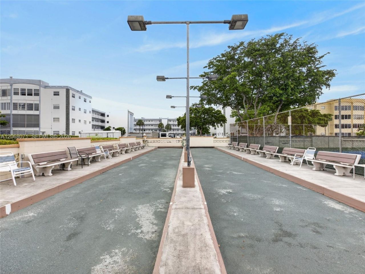 4140 NW 44th Ave , Unit 408, Lauderdale Lakes, FL 33319 Photo