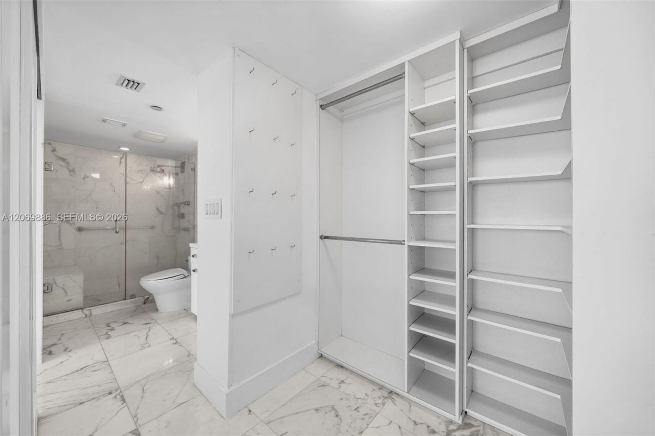 400 S Pointe Dr , Unit 1905, Miami Beach, FL 33139 Photo
