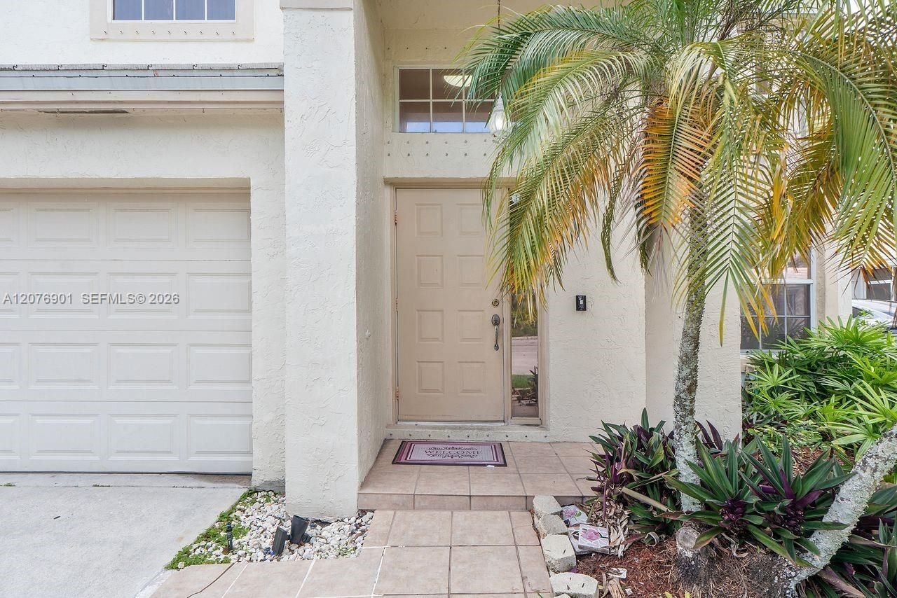 9602 NW 8th Cir, Plantation, FL 33324 Photo