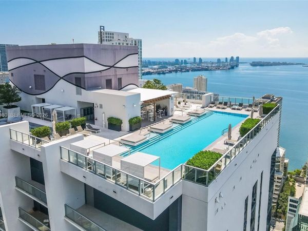1010 Brickell Ave, Unit 1402, Miami, FL 33131