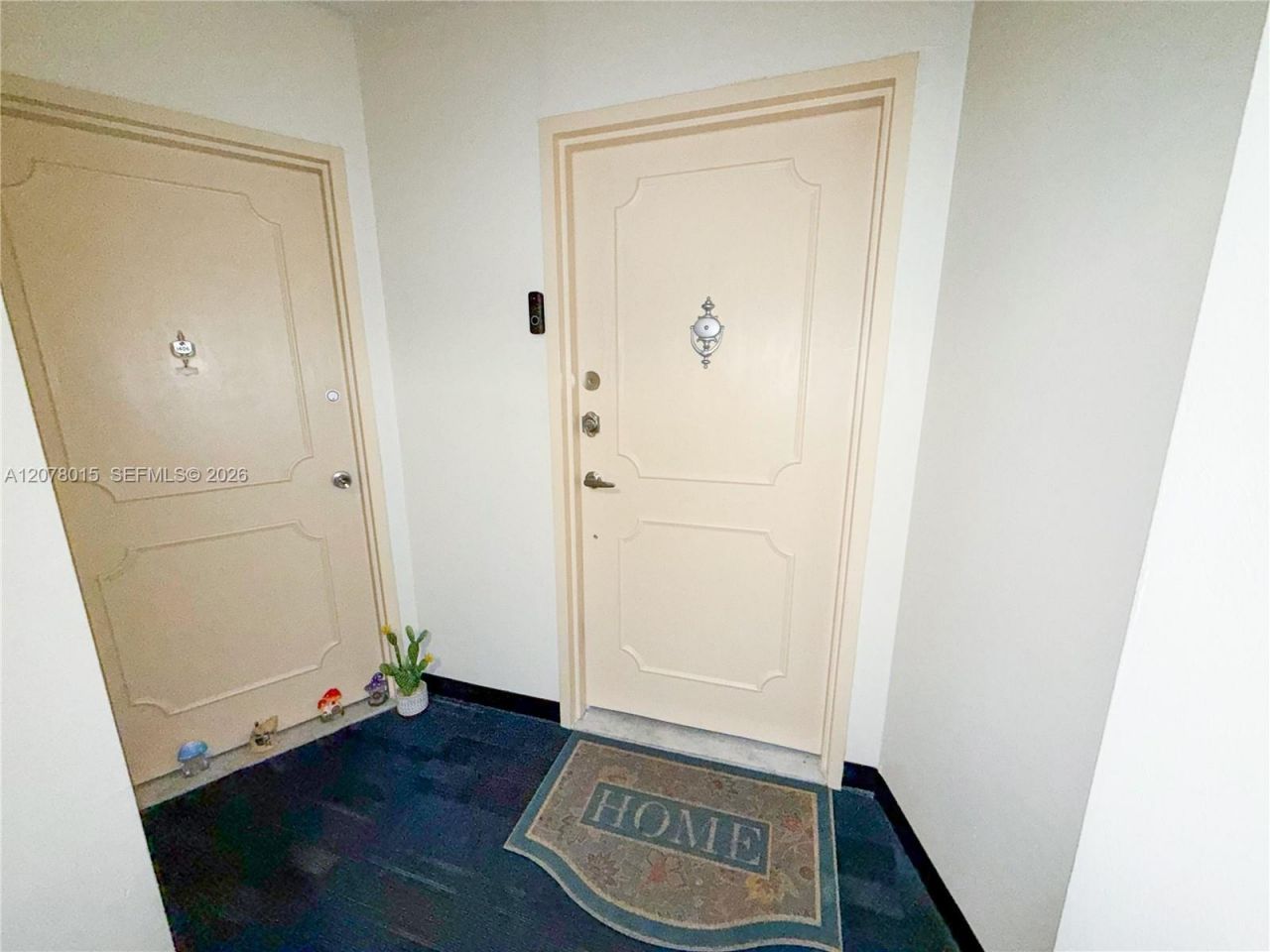 1301 NE Miami Gardens Dr, Unit 1406W, Miami, FL 33179 Photo