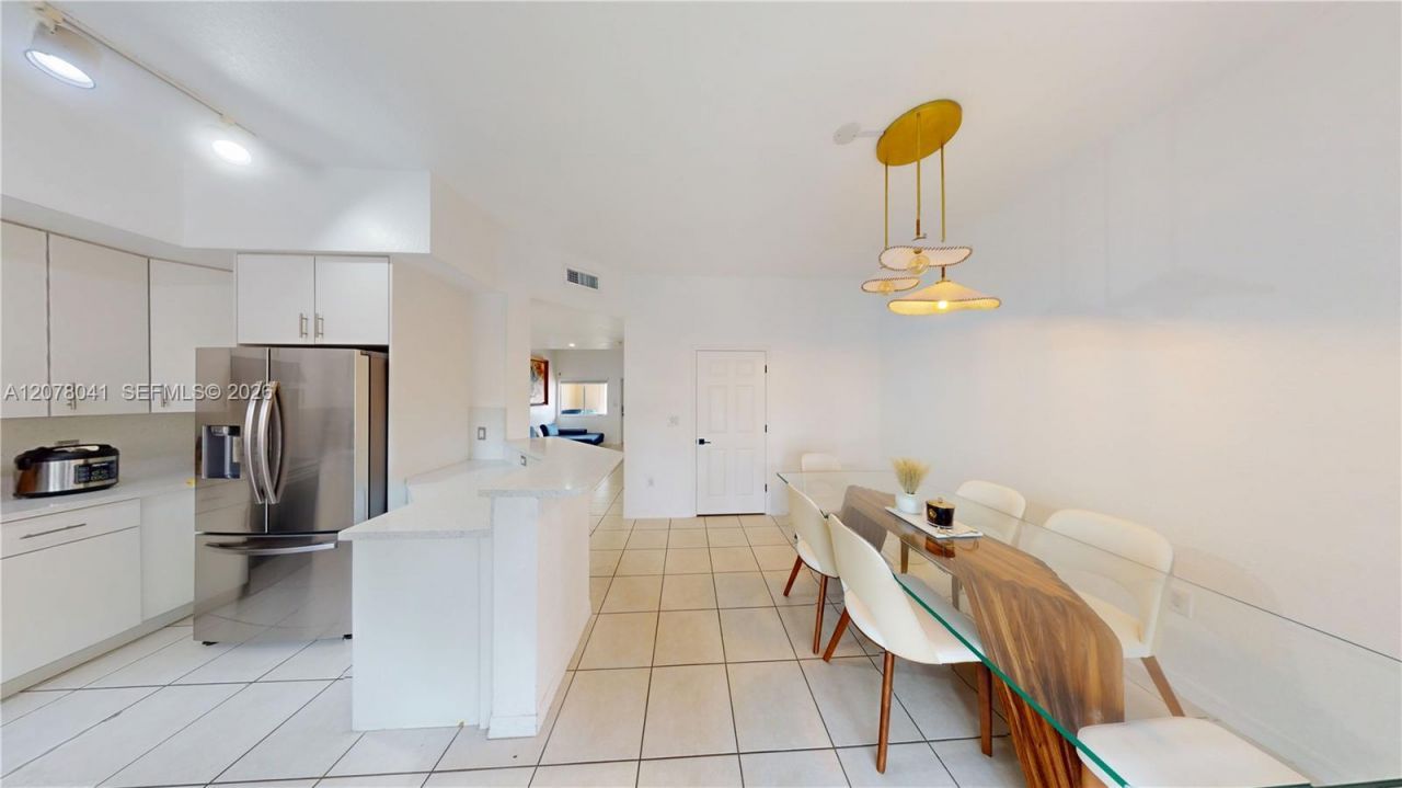 21943 SW 88th Path , Cutler Bay, FL 33190 Photo