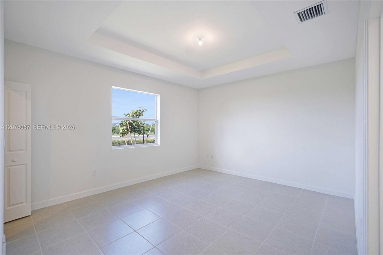 18672 SW 136th Ct , Kendall, FL 33177 Photo