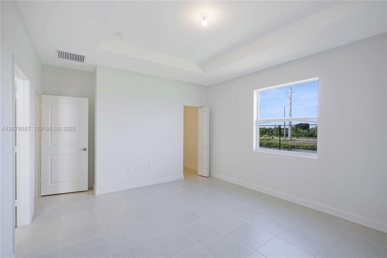 18672 SW 136th Ct , Kendall, FL 33177 Photo