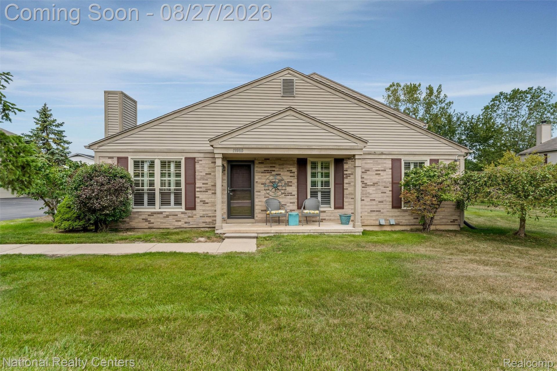 13980 Watersway Drive, Gibraltar, Mi 48173 Main Photo