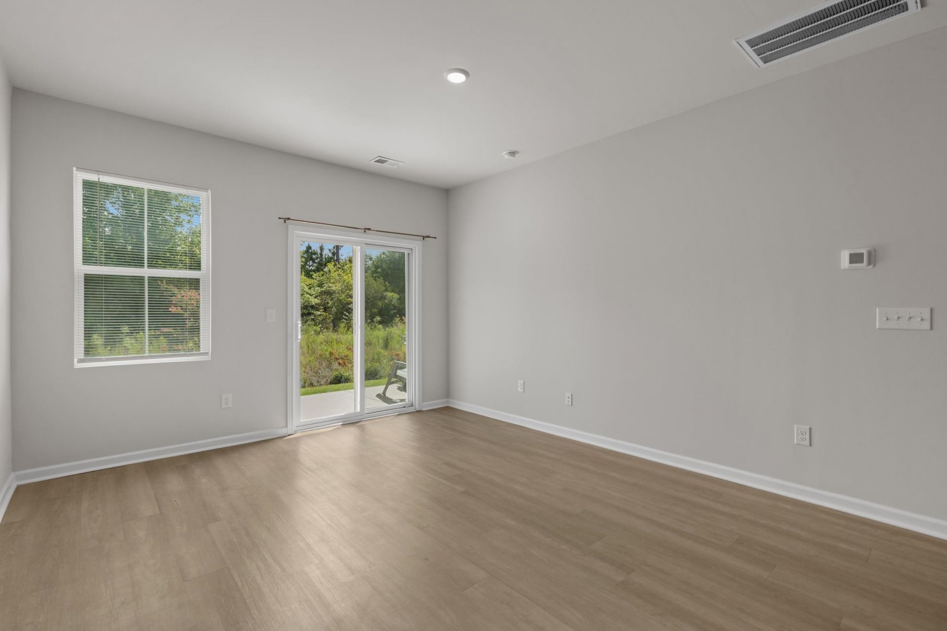 5059 Georgetown Dr. Photo 12