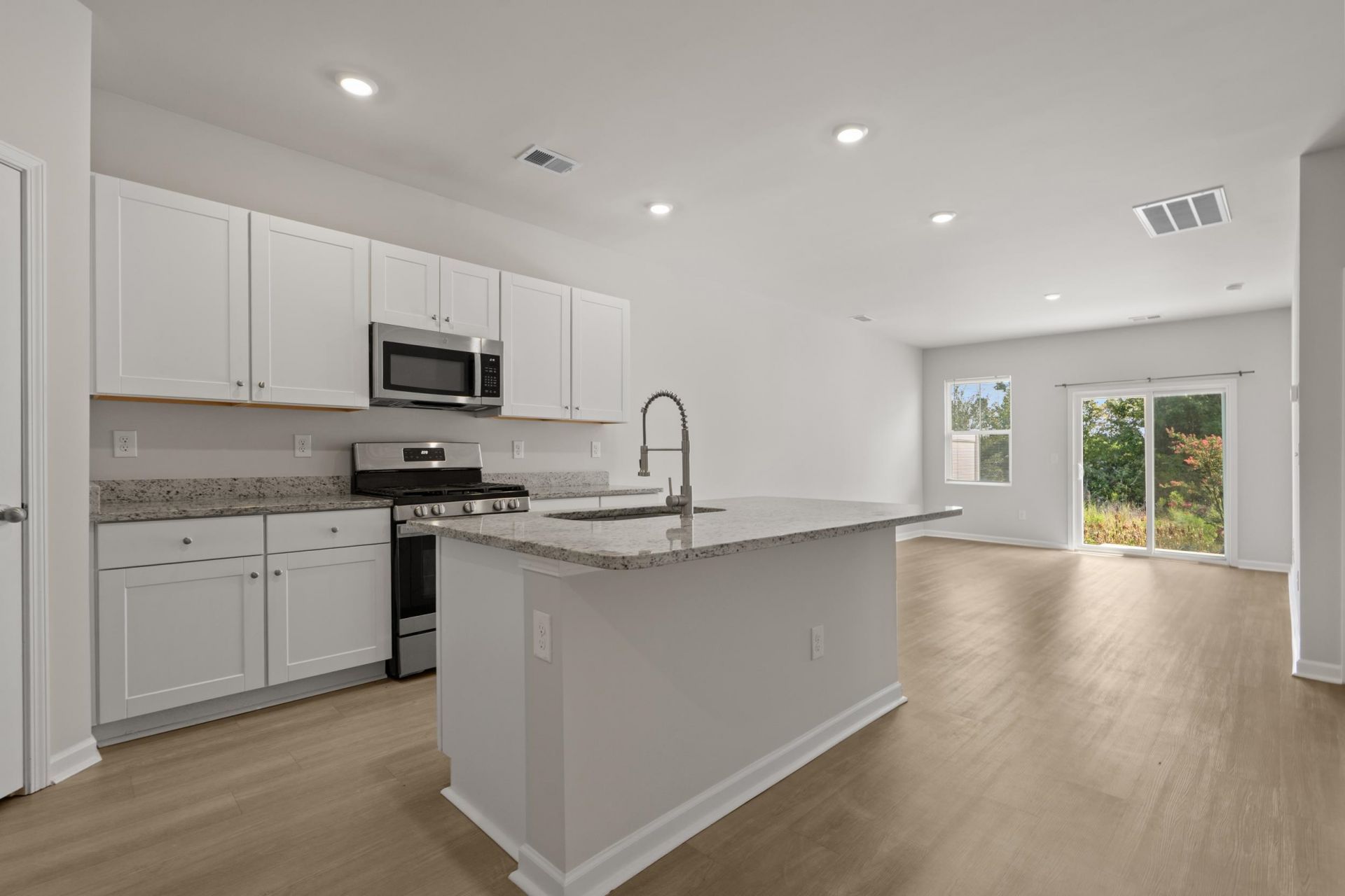 5059 Georgetown Dr. Photo 17