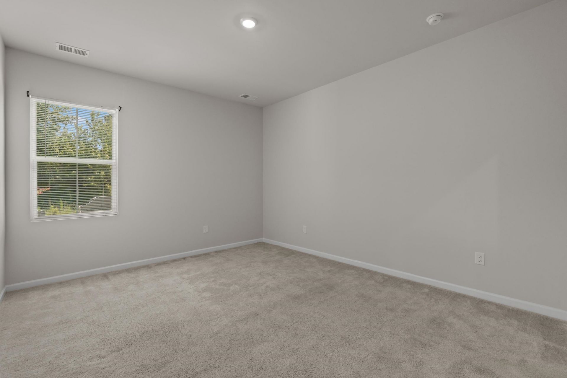 5059 Georgetown Dr. Photo 25