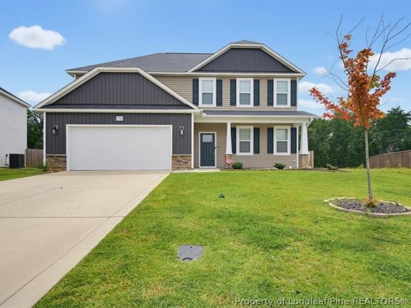 1752 Stackhouse Drive, Fayetteville, NC 28314
