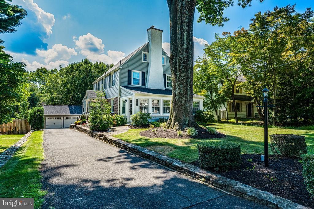 1315 WHEATSHEAF LANE , ABINGTON, PA 19001