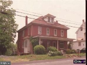 322 E BAUMSTOWN ROAD , BIRDSBORO, PA 19508