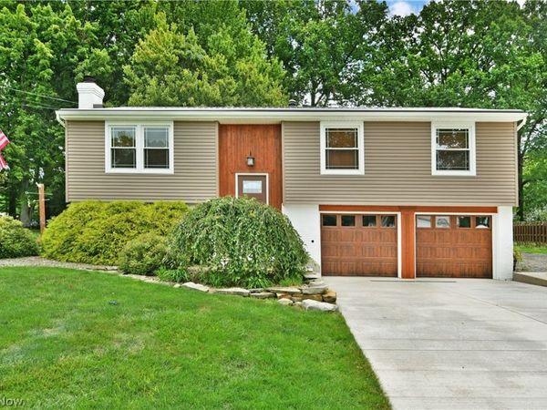 190 Wall Drive , Cortland, OH 44410