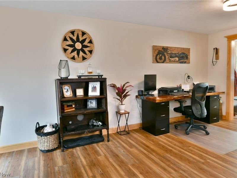 190 Wall Drive, Cortland, OH 44410 Photo 22