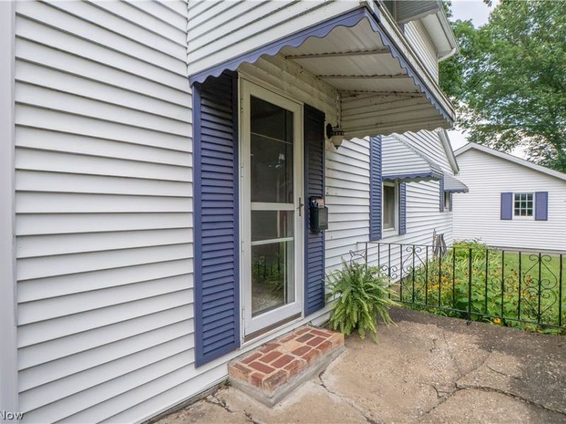 226 9th Street NE, Massillon, OH 44646 Photo 5