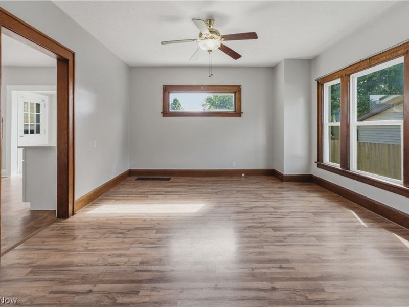 324 Tuscarawas Avenue NW, Brewster, OH 44613 Photo 12