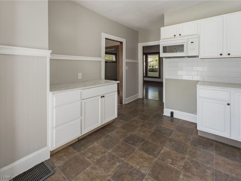 324 Tuscarawas Avenue NW, Brewster, OH 44613 Photo 17
