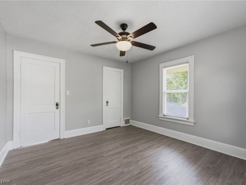 324 Tuscarawas Avenue NW, Brewster, OH 44613 Photo 24