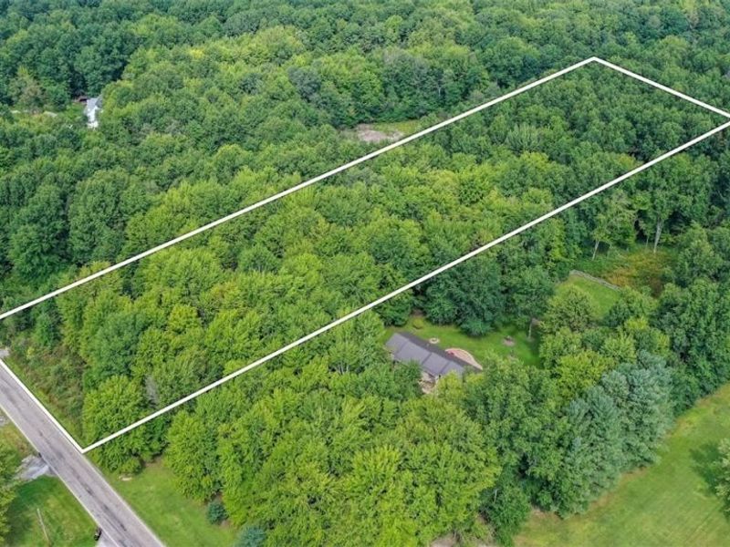 1116 Hyde Shaffer Road, Bristolville, OH 44402 Photo 5