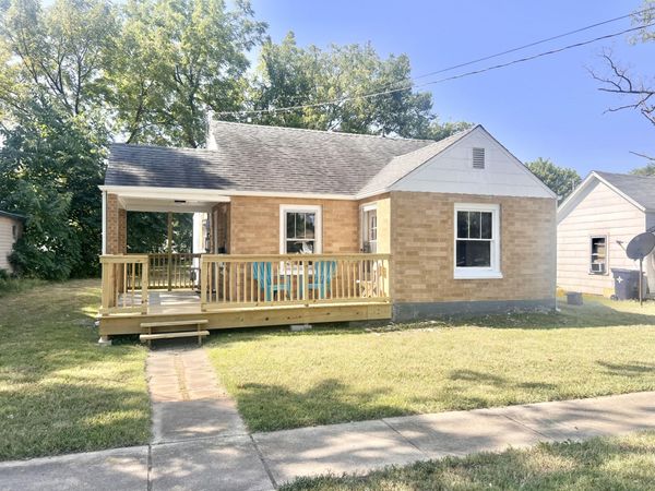 1010 W Cass Avenue , West Plains, MO 65775