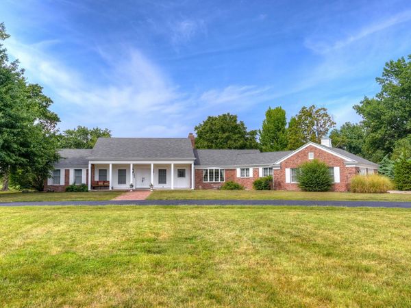 202 Gardner Drive , Lamar, MO 64759