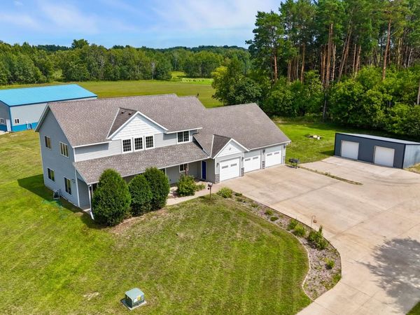 610 110th Avenue SE, Foley, MN 56329