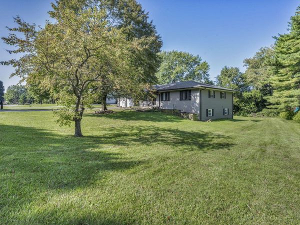 13811 Carriage Lane NW, Pickerington, OH 43147