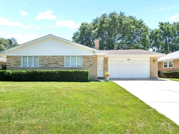 845 N Merrill Street , Park Ridge, IL 60068
