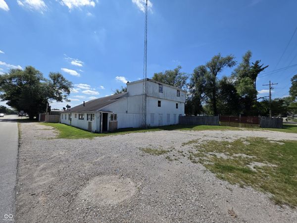 312 S Mapleton Street , Columbus, IN 47201