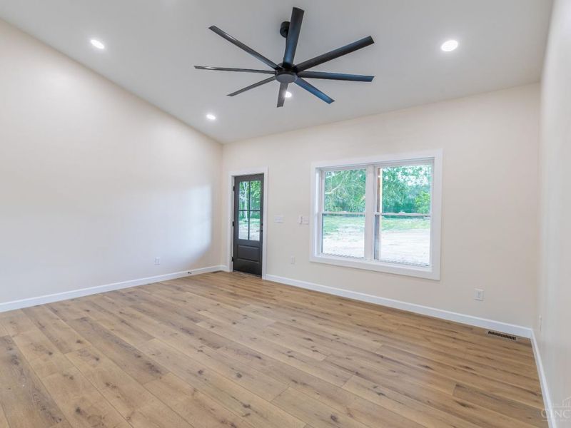 560 W Fourth Street, Seaman, OH 45679 Photo 9