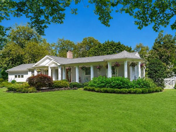 41 Snowball Drive, Cold Spring Harbor, NY 11724