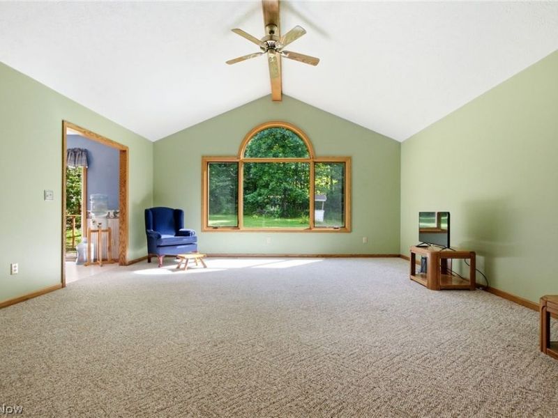 6819 Avon Lake Road, Spencer, OH 44275 Photo 4