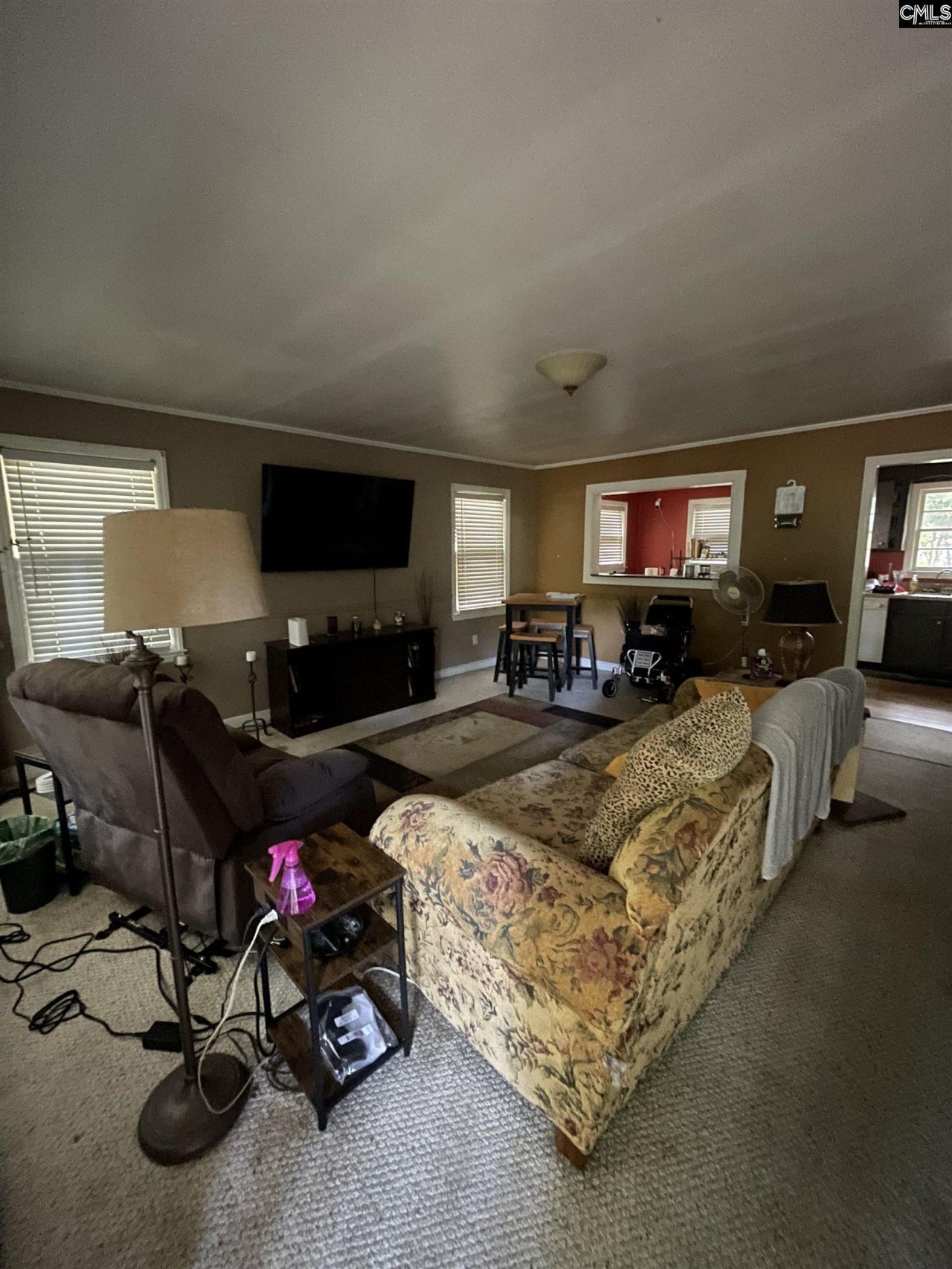 311 Miller Drive  Photo 4