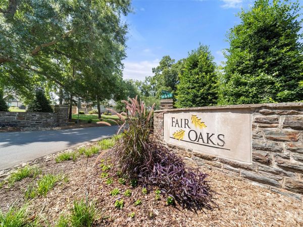 3925 Valley View Circle , Clemmons, NC 27012