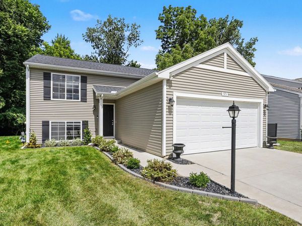 573 N Cygnet Lake Drive, Benton Harbor, MI 49022