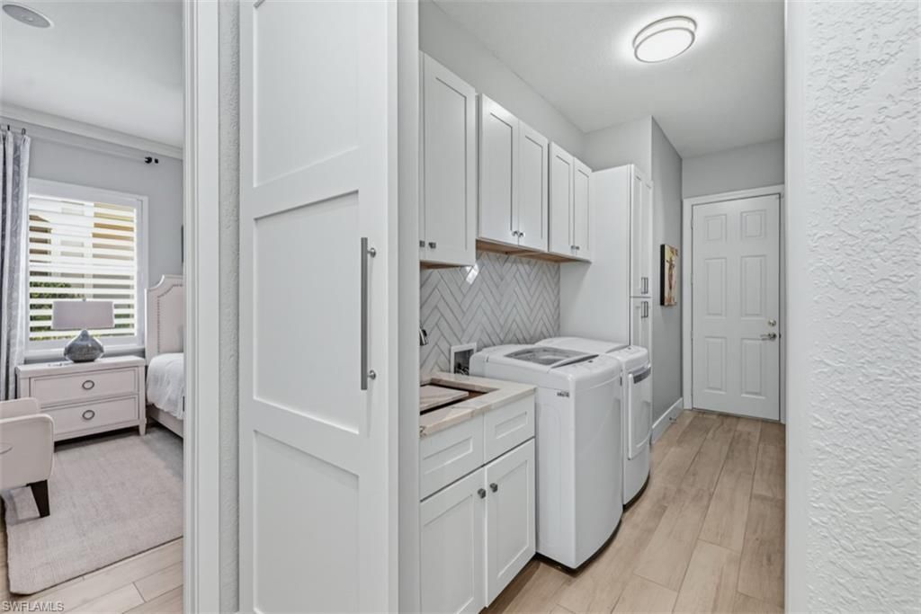 9202 Troon Lakes Dr, Naples, FL 34109 Photo