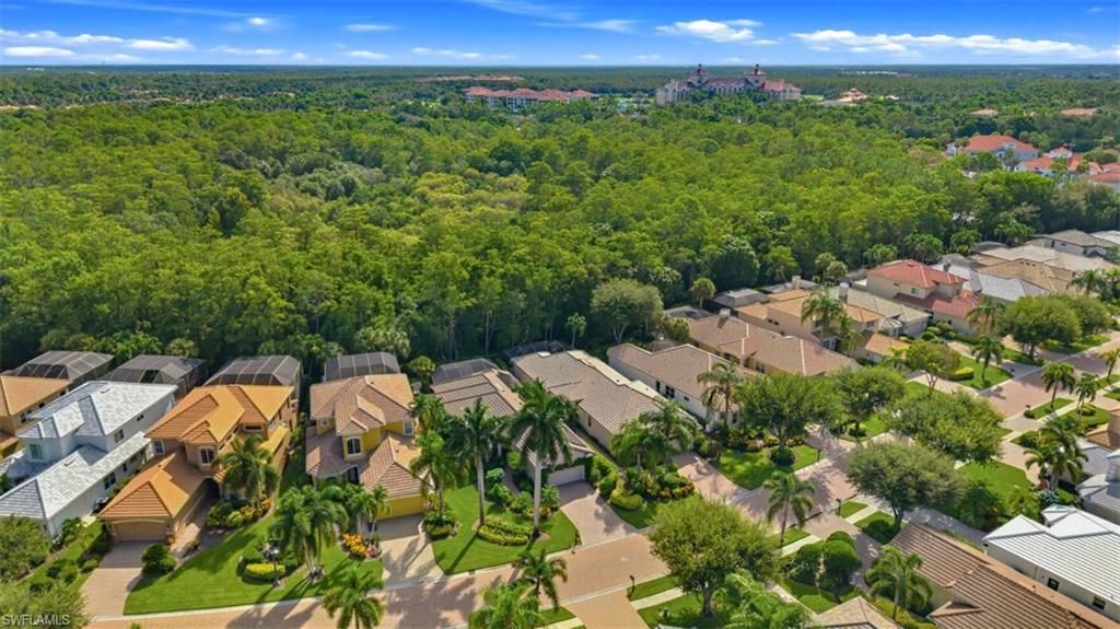 9202 Troon Lakes Dr, Naples, FL 34109 Photo