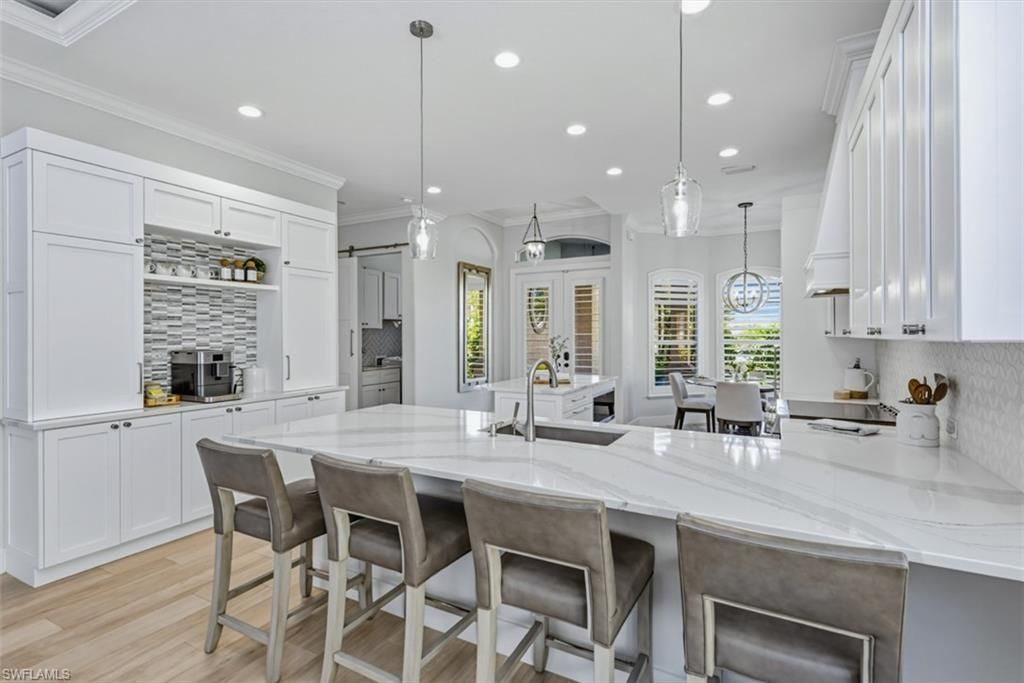 9202 Troon Lakes Dr, Naples, FL 34109 Photo