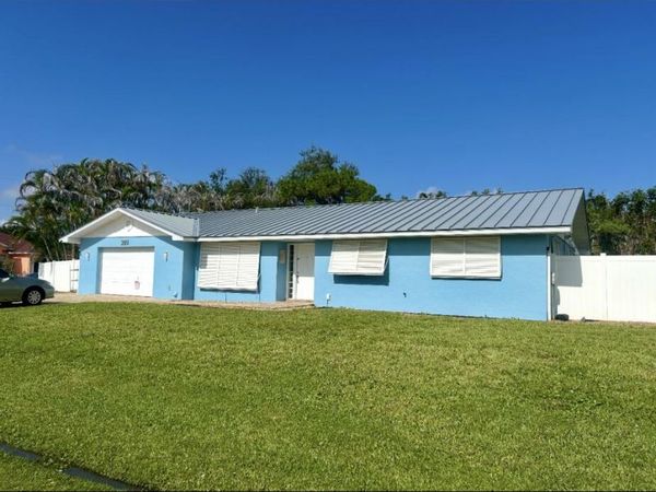 302 NW FRIAR Street, Port St. Lucie, FL 34983