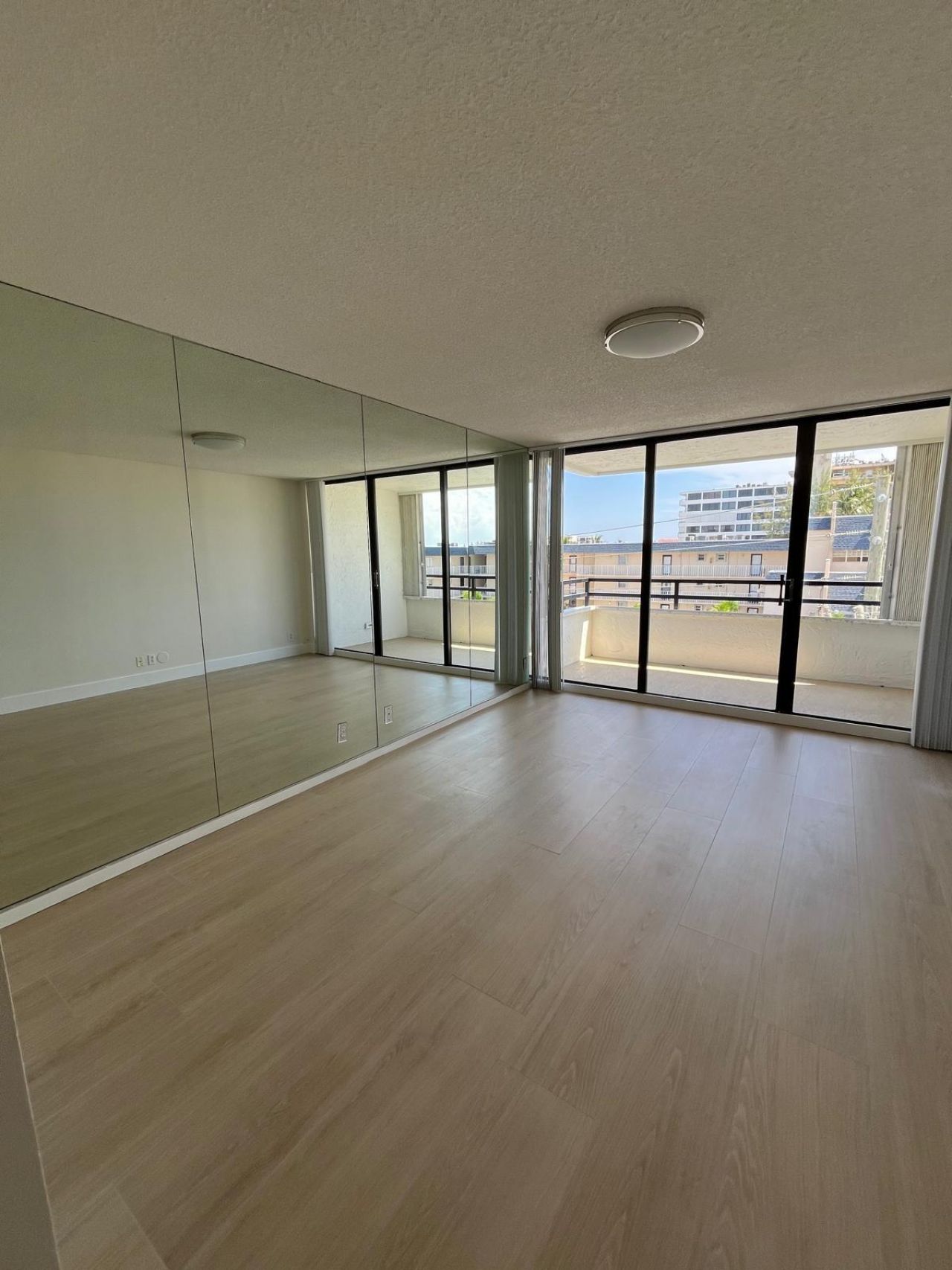 3555 S Ocean Boulevard, Unit 411, South Palm Beach, FL 33480 Photo