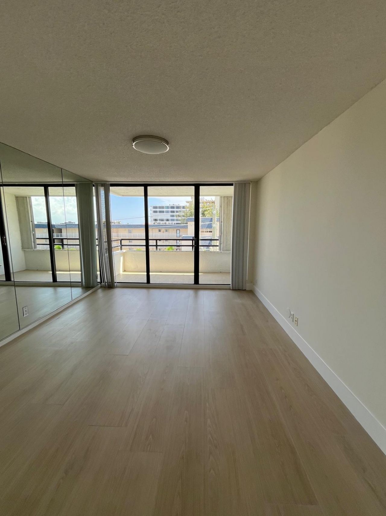 3555 S Ocean Boulevard, Unit 411, South Palm Beach, FL 33480 Photo