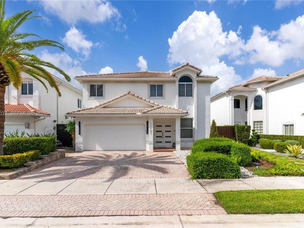 11101 NW 72nd Ter , Doral, FL 33178