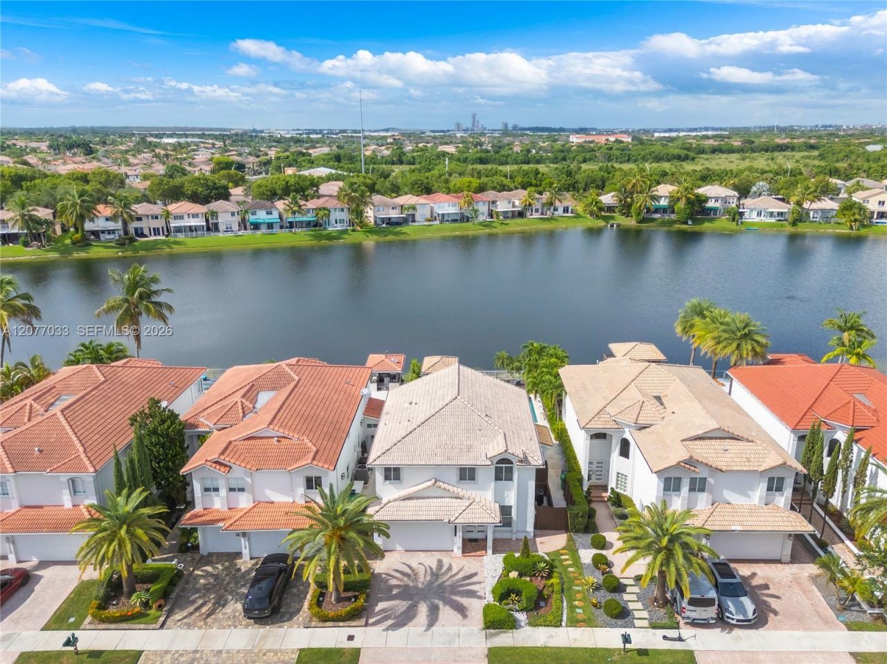 11101 NW 72nd Ter , Doral, FL 33178 Photo