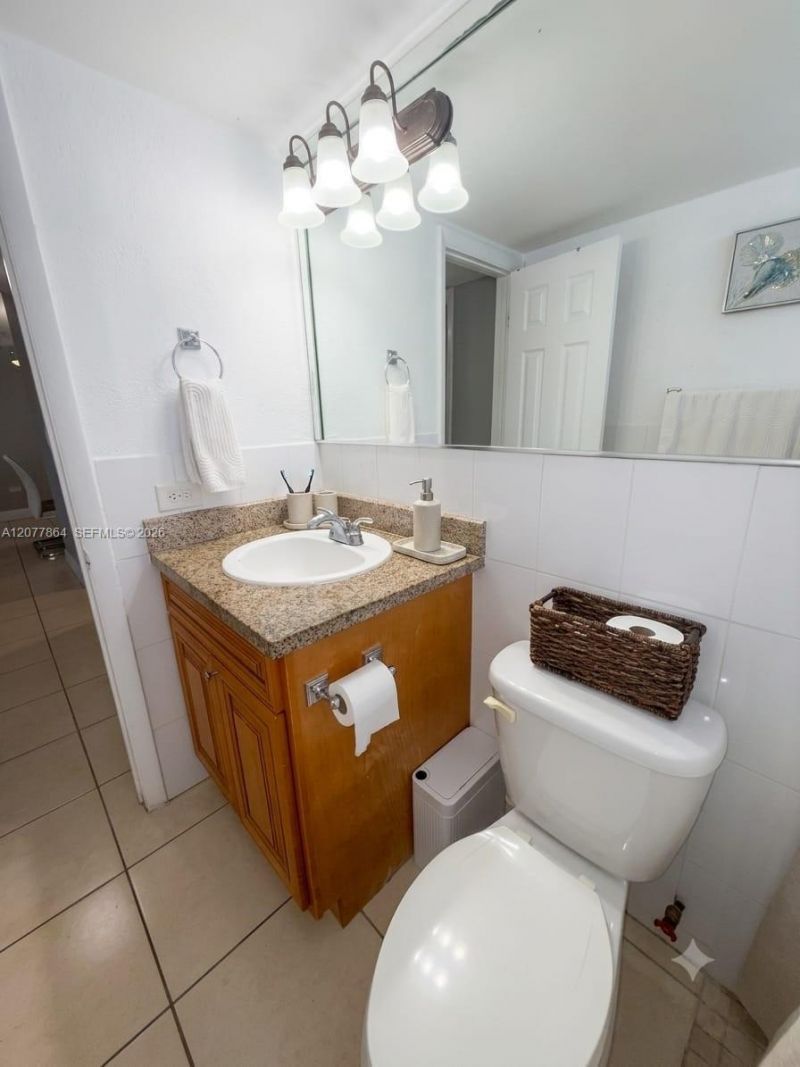 Please Call For Address, Unit J3, Miami, FL 33173 Photo