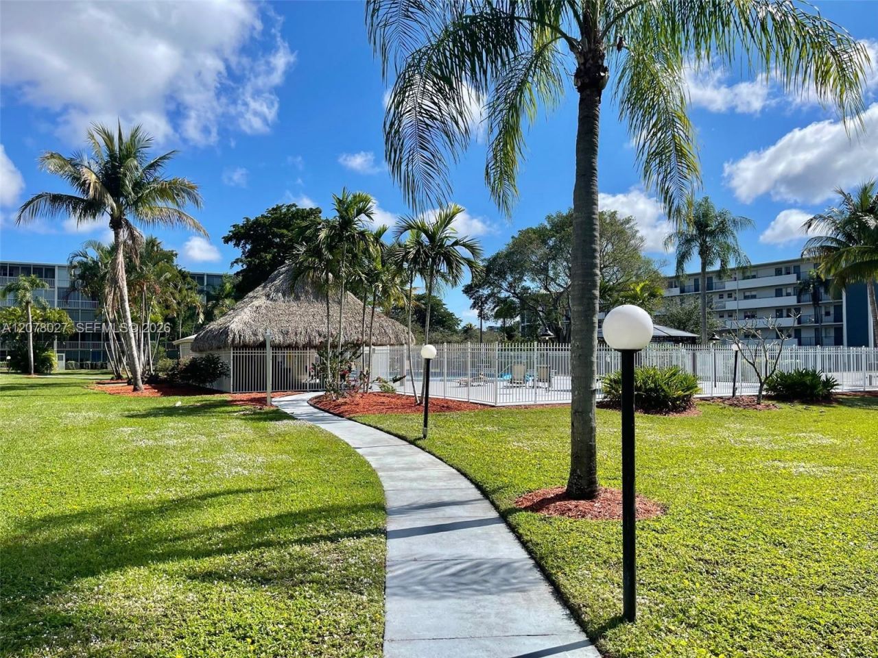 4700 Washington St, Unit 507, Hollywood, FL 33021 Photo