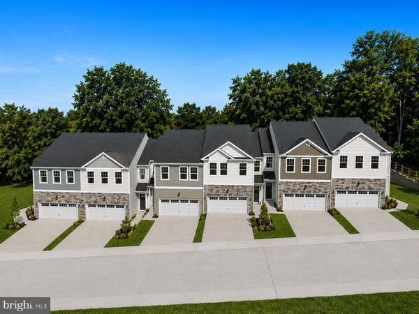 6052 FREESTONE BOULEVARD , MIDDLETOWN, DE 19709